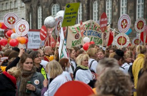 On strike for equal wages